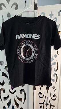 Ramones Band T-Shirt 7/8 Black Graphic Tee Joey Johnny Dee Dee Tommy NWOT